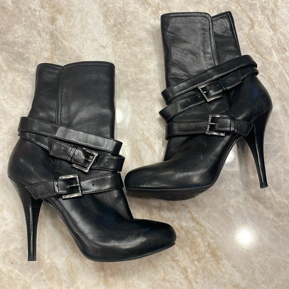 BLACK LEATHER FUR BOOTS! Multi Functional! Leather Fur options! Size:6.5 - Picture 14 of 16